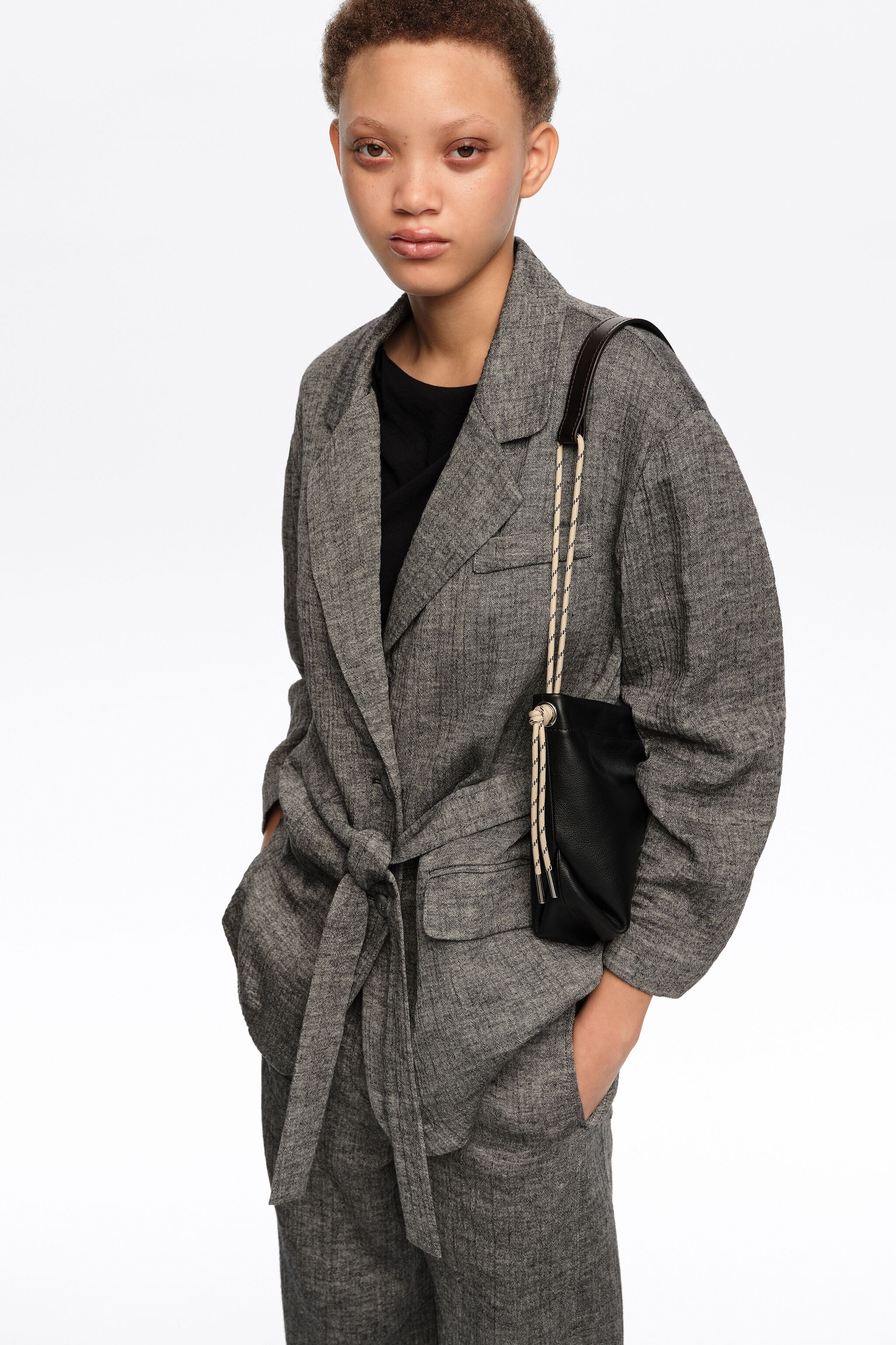 Blazer cinza de algodão e linho sob medida