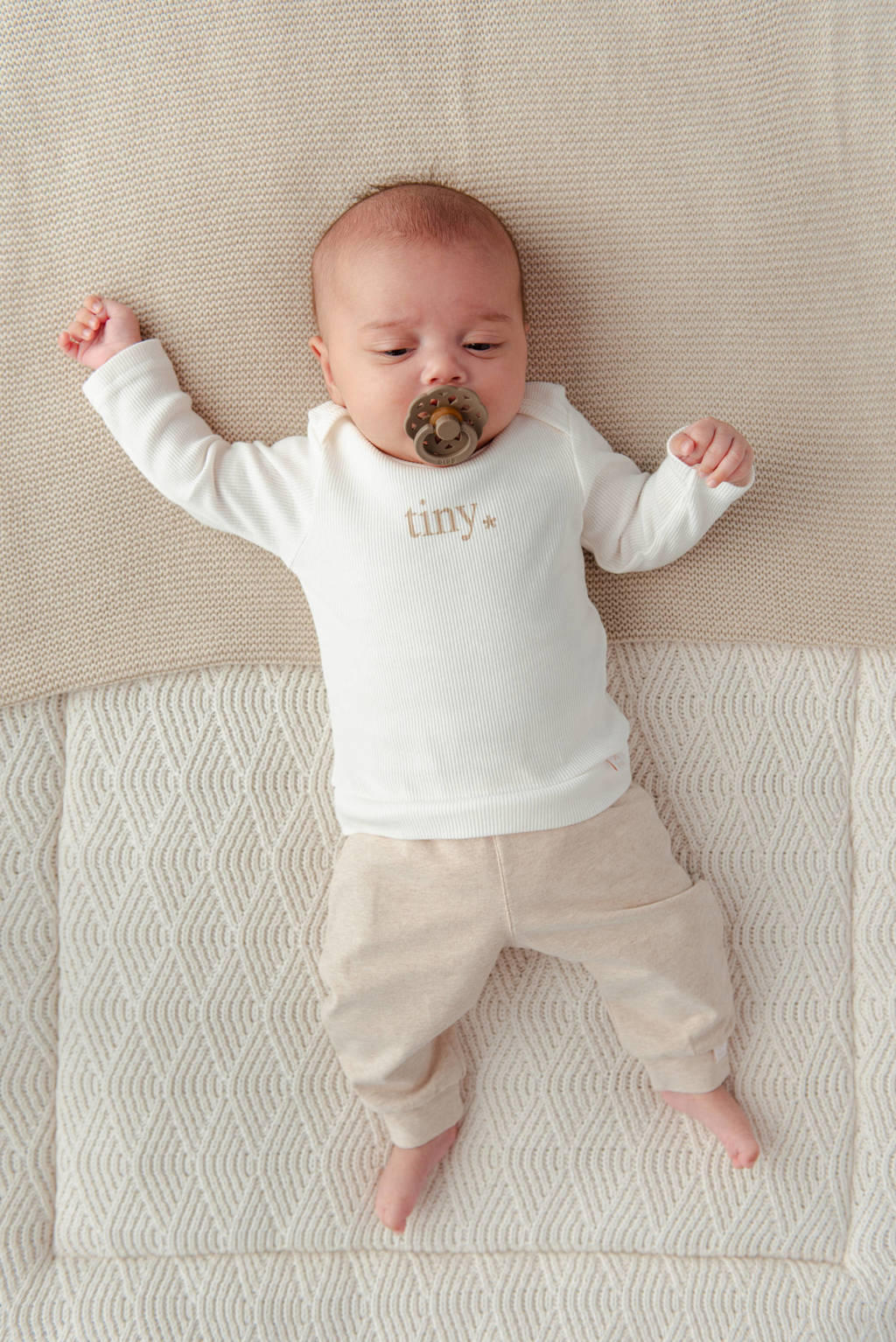 BESS baby broek zand