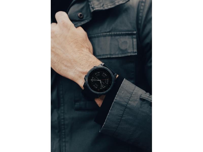 GARMIN Sportuhr Tactix 7 Sapphire Standard, Schwarz/Schwarz GPS-Multisport Smartwatch