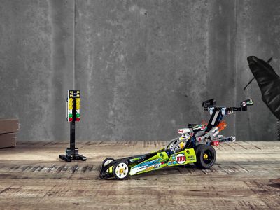 LEGO Dragster (42103)