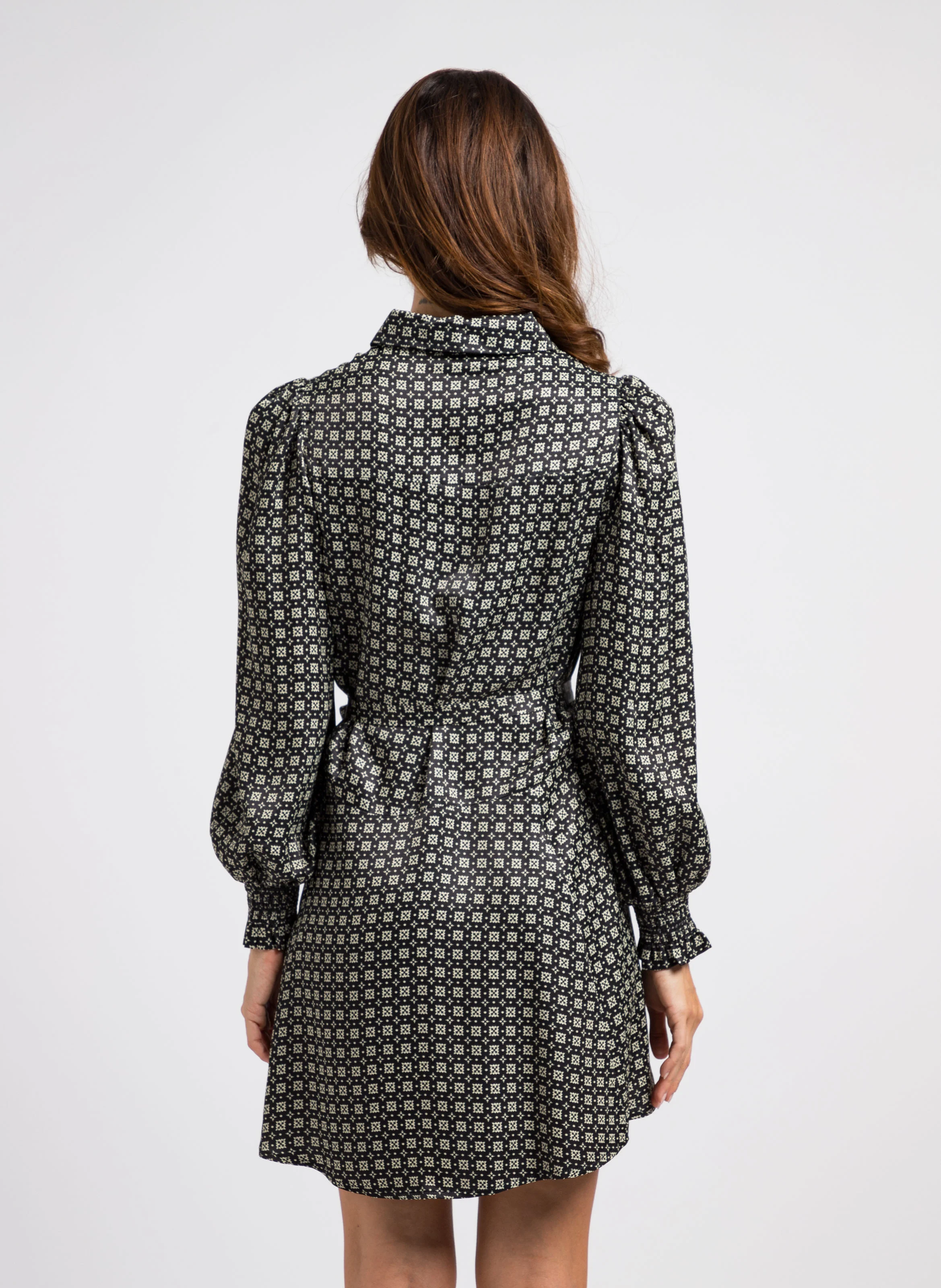 ROSIE - Robe courte col chemise imprimée | Noir