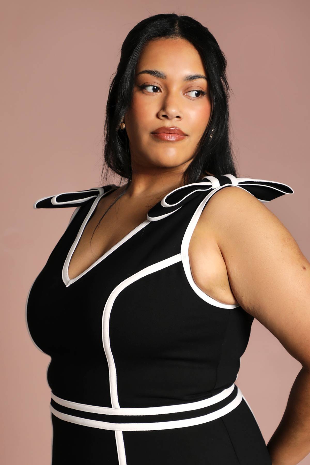 Coast Robe Midi Grande Taille En Ponte Avec Détails De Passepoil Contrastant
