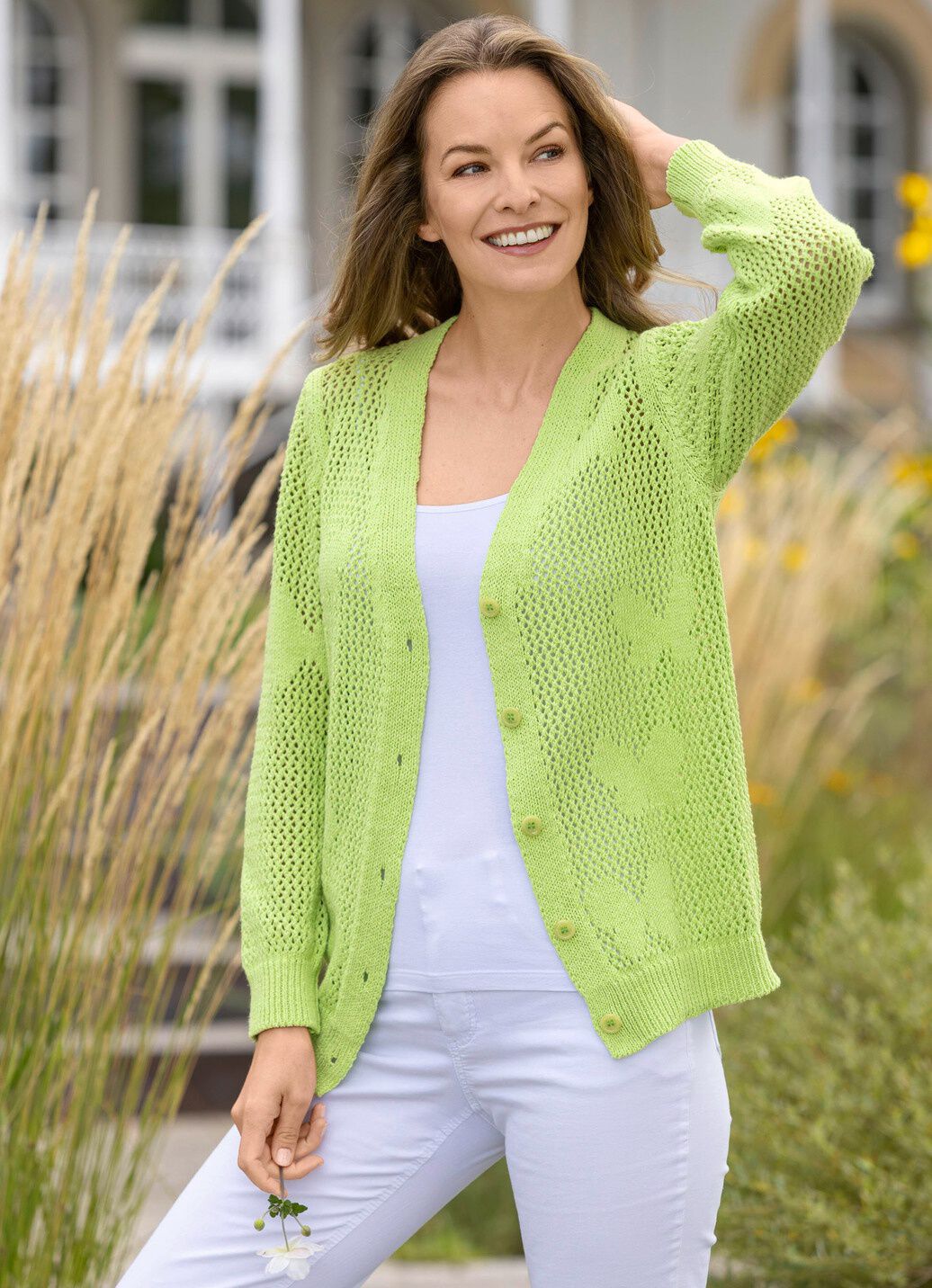 Strickjacke mit Schmetterling-Dessin