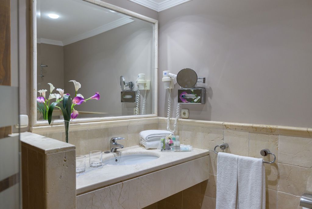 Hipotels Natura Palace & Spa Logies en ontbijt - Hotel