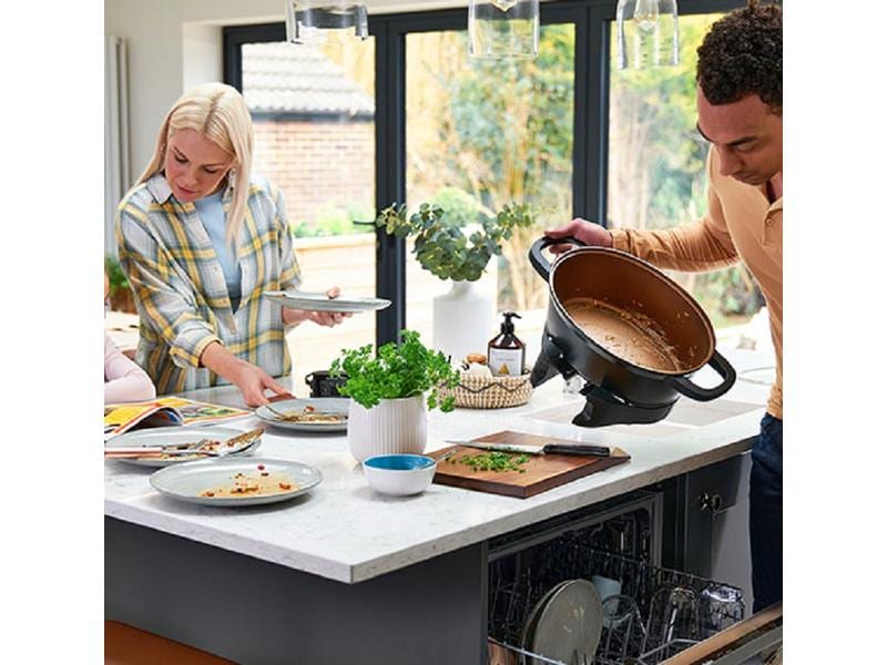 Russell Hobbs Multicooker Good To Go 6.5 l Multicooker mit Cool-Touch-Griffen