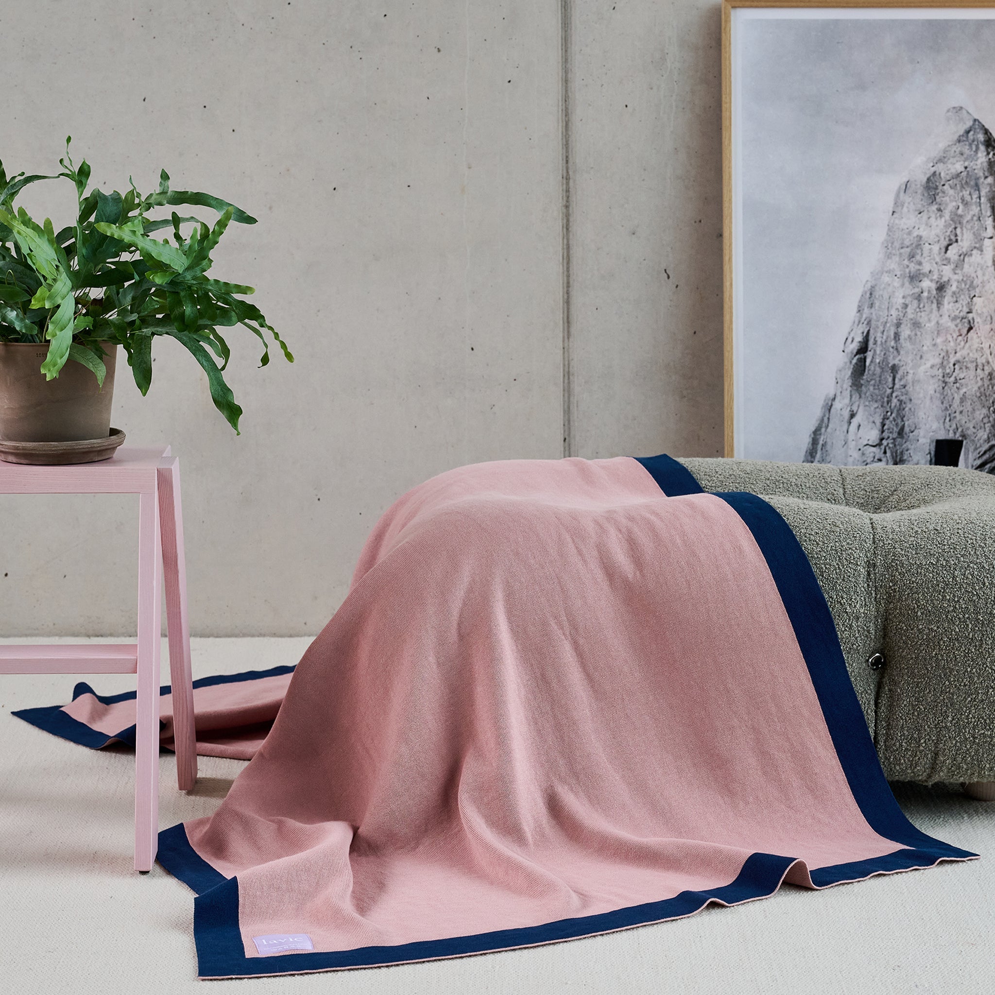 Wohndecke Lolla Dark Ash Rose/Indigo, Plaid 125x170 cm