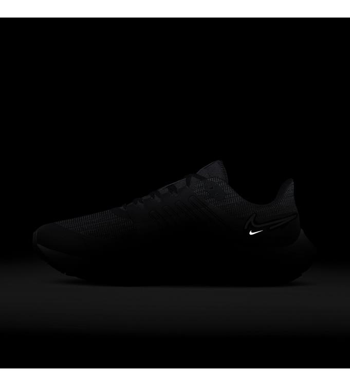 Nike Men Air Zoom Pegasus 38 Shield Hardloopschoenen