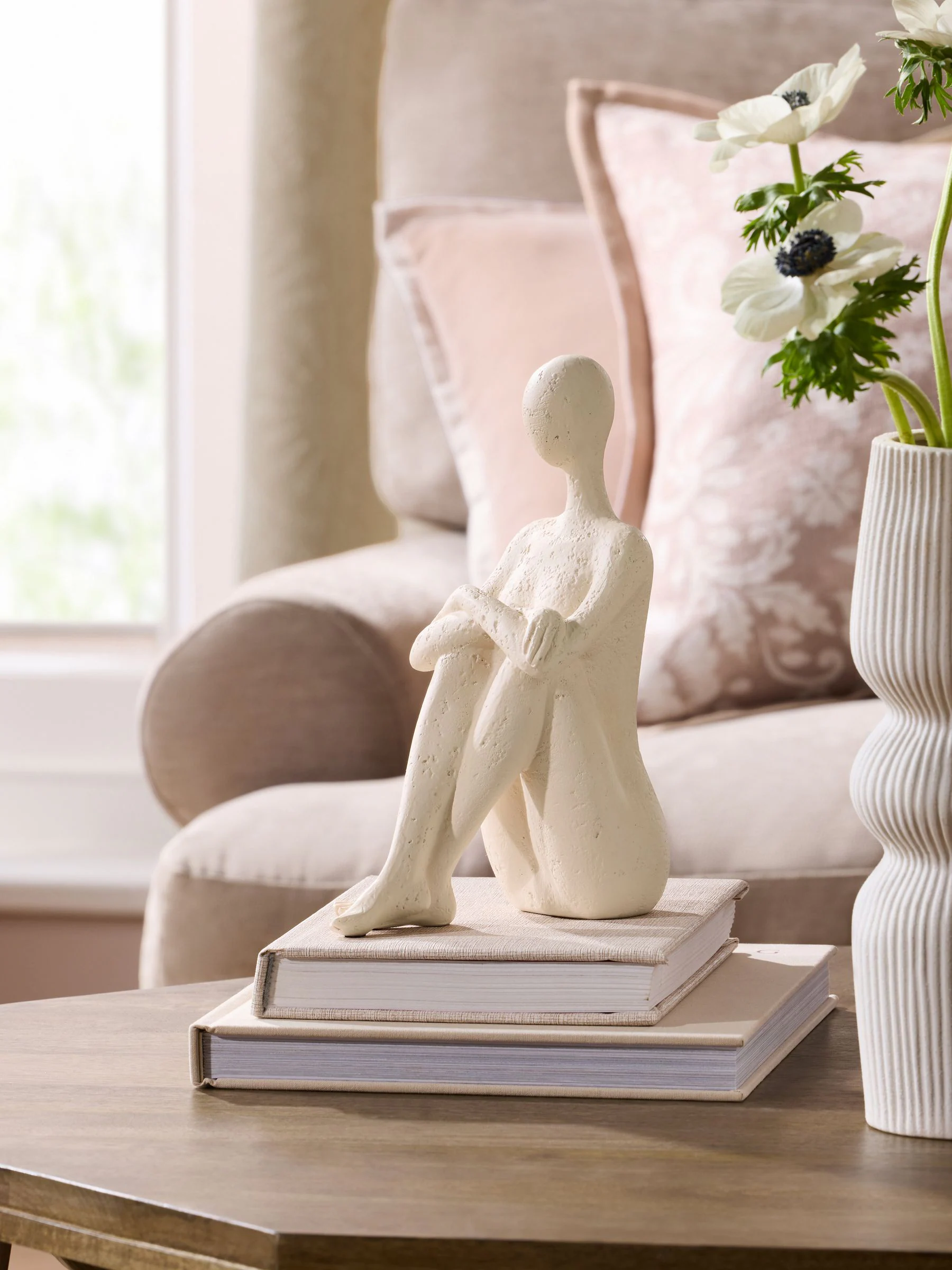 Scandi zittend figuur-ornament