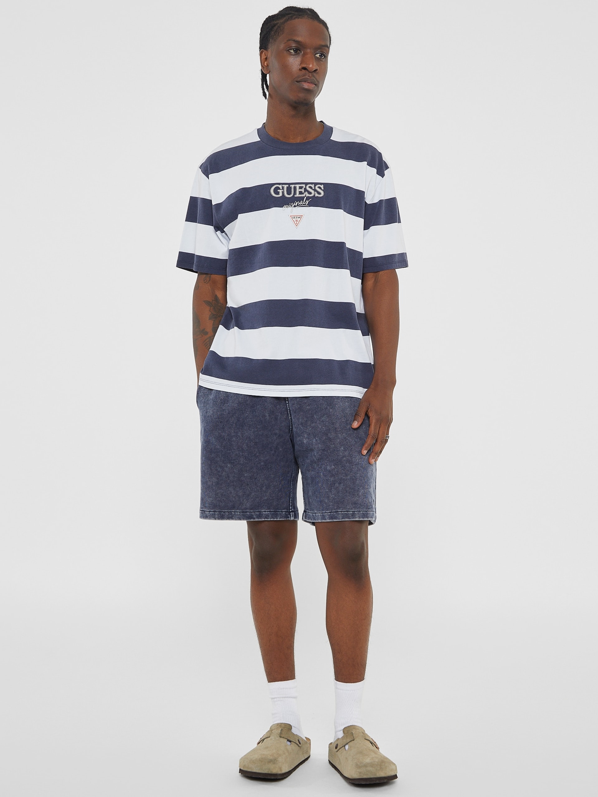 Shorts de moletom com lavagem ácida da GUESS Originals