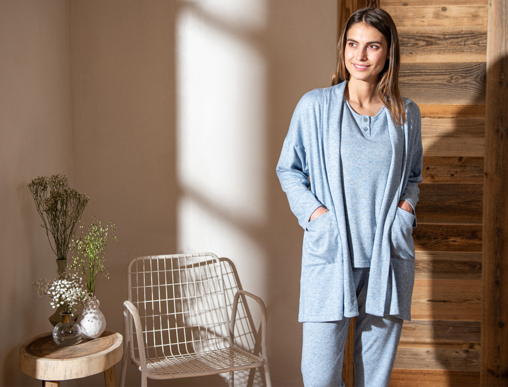 Gilet femme-Sur un nuage bleu