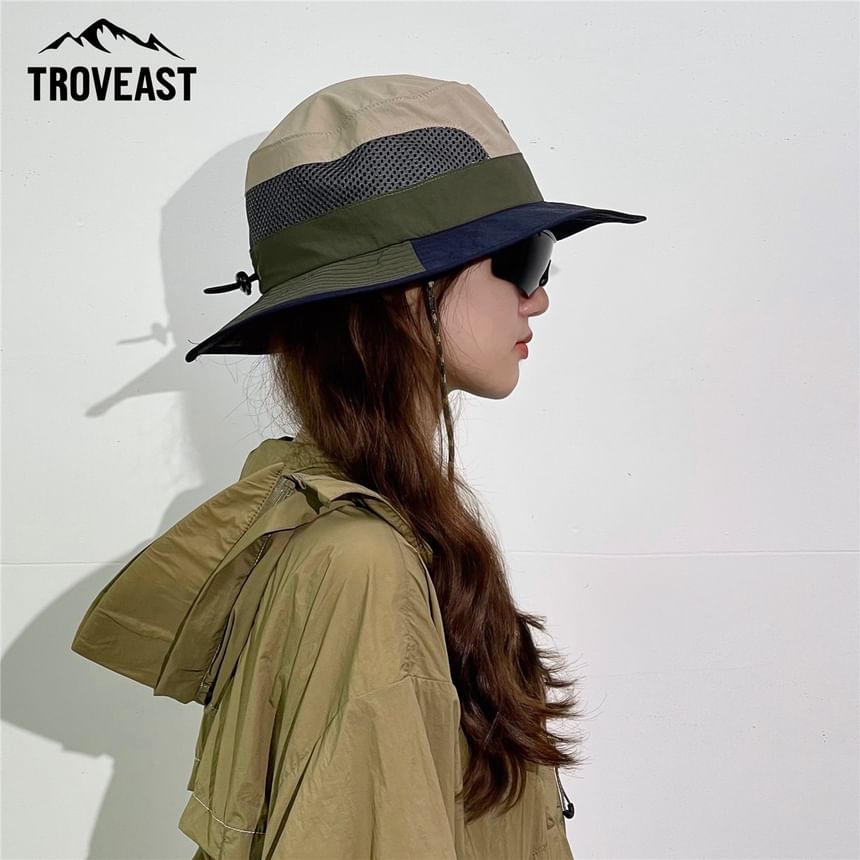 Trovelst - Color Block Bucket Hat
