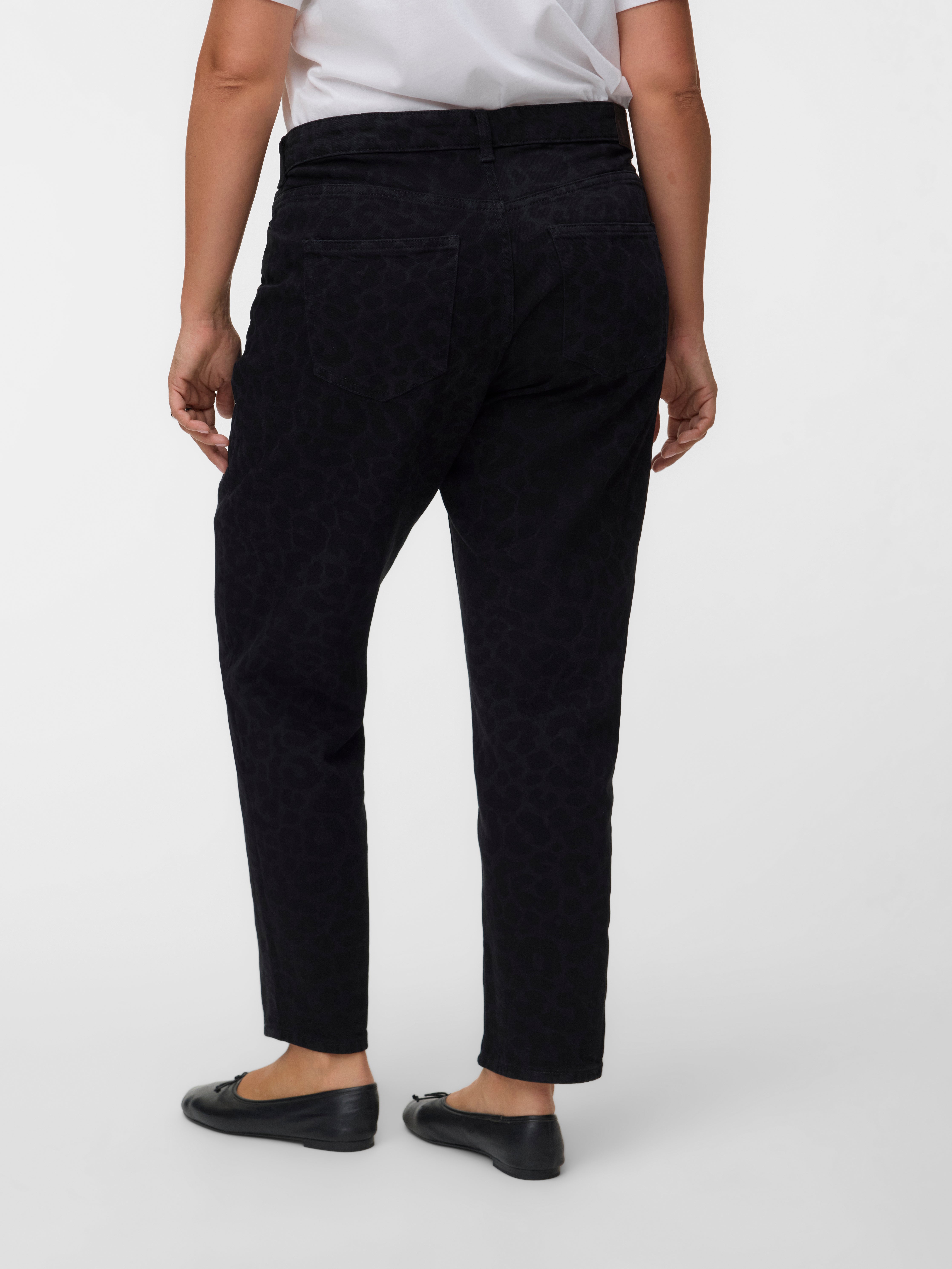 VMCTESSA High rise Mom fit Jeans