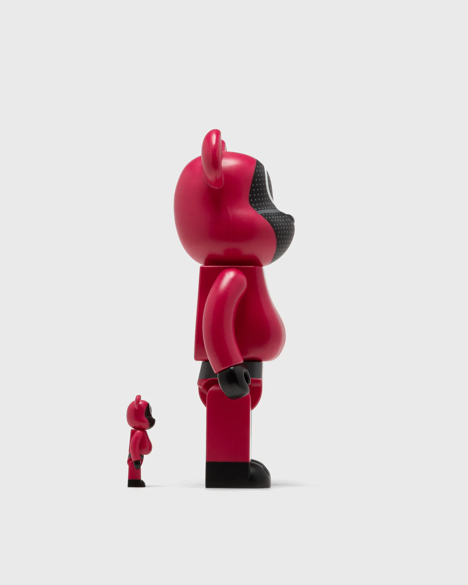 MEDICOM BEARBRICK 400% SQUID GAME WORKER 2-PACK