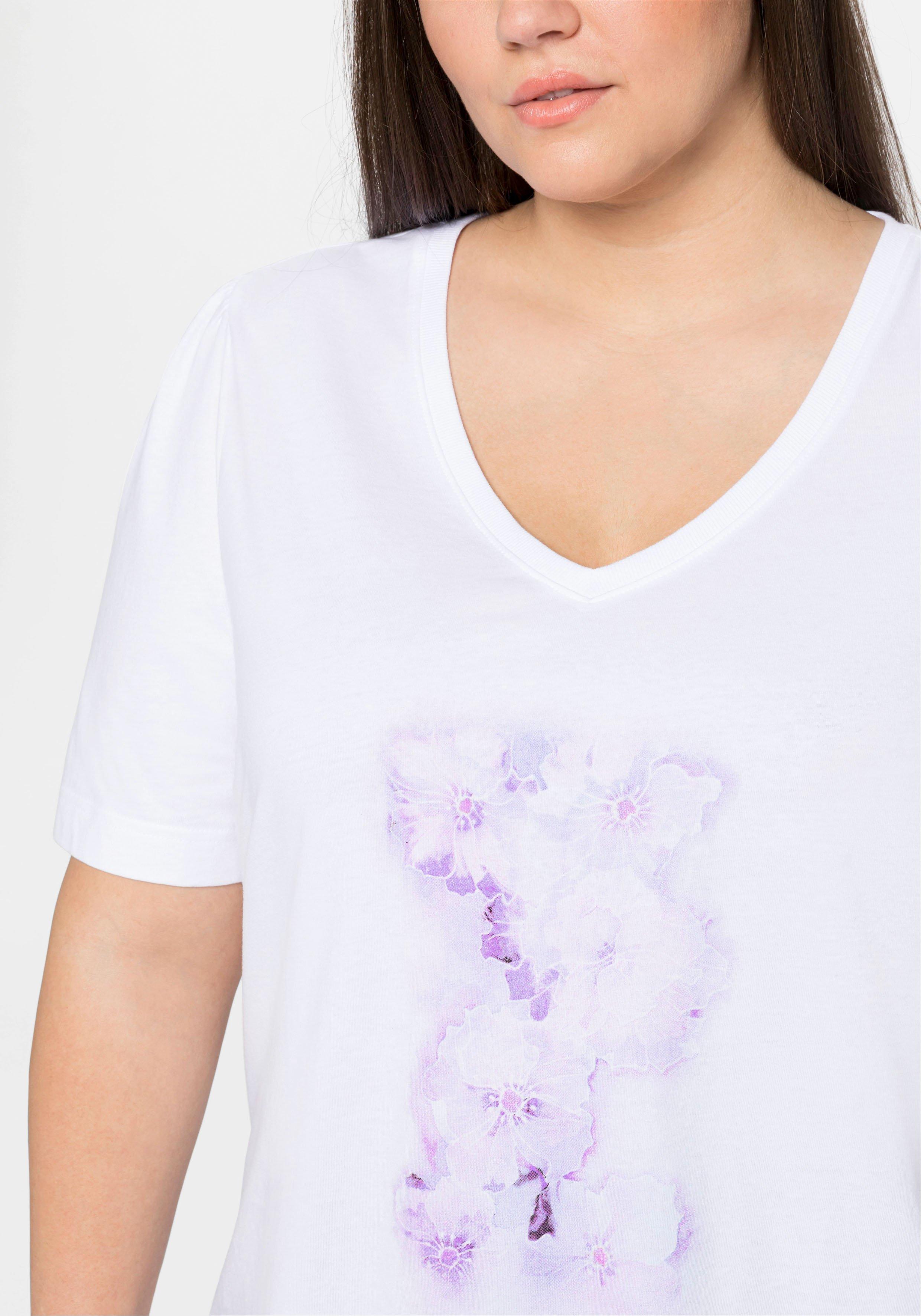Shirt aus Jersey, mit V-Ausschnitt und Frontdruck