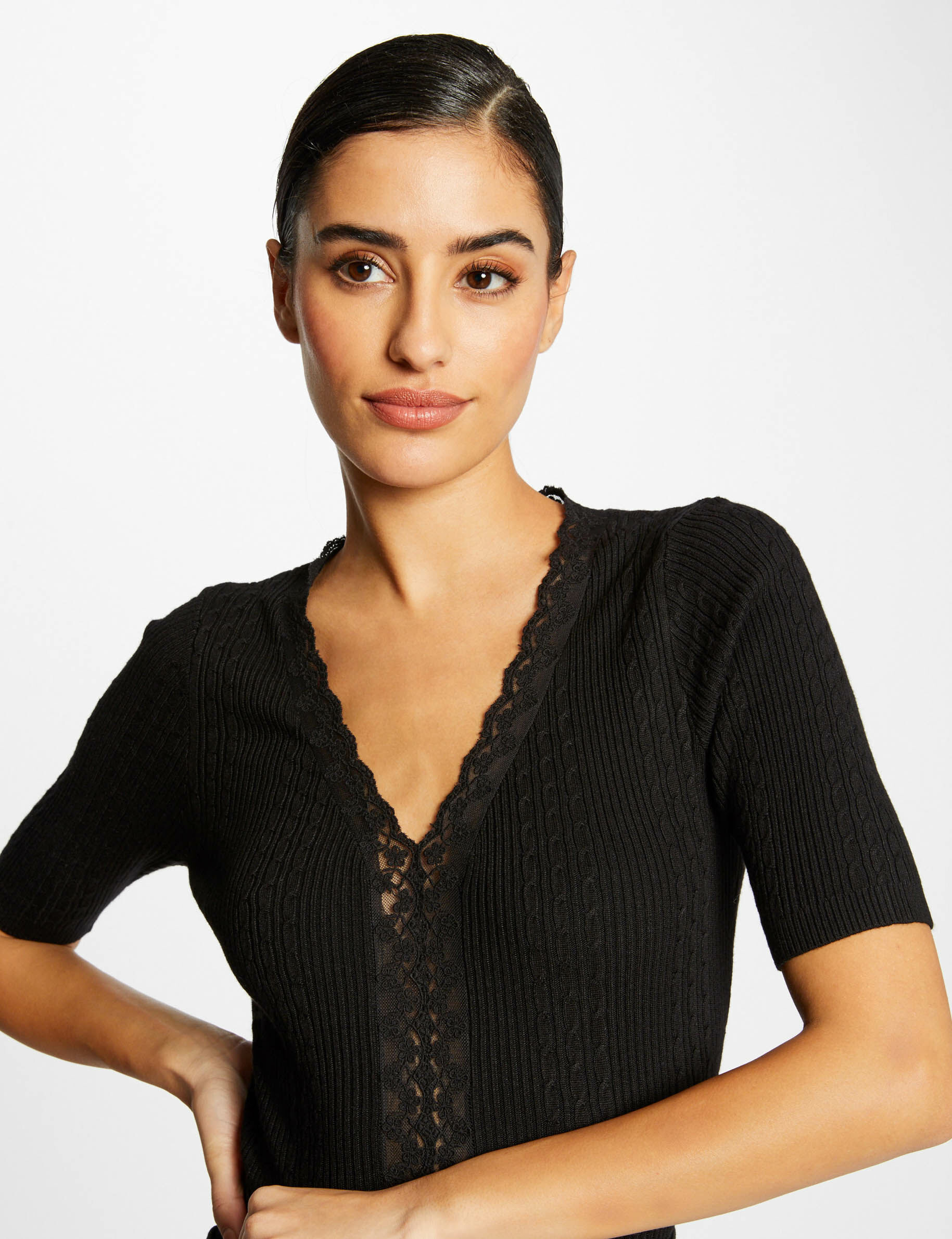 Pull manches courtes avec col en V noir femme - noir