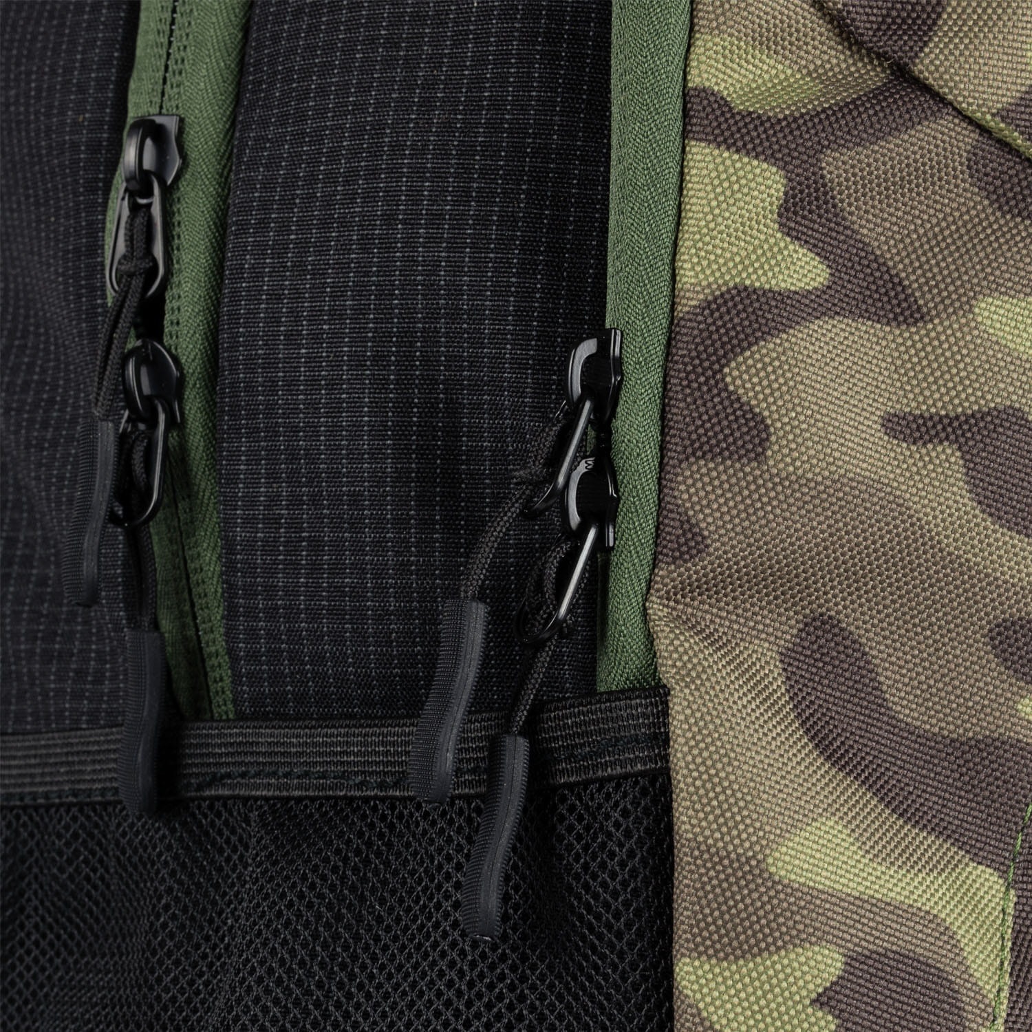 Bergson Venessla 25 liter rugzak - Camo