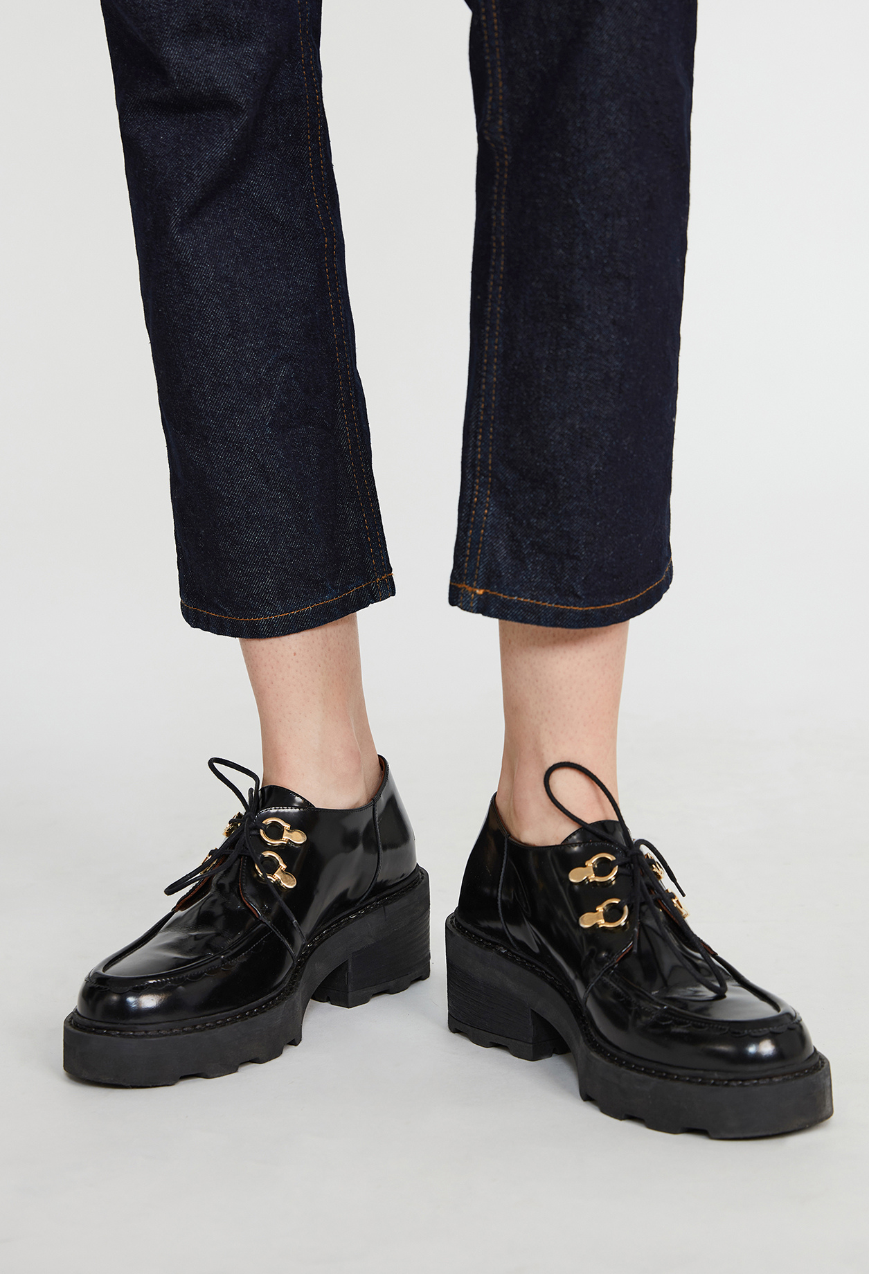 Derbies &agrave; plateforme cuir