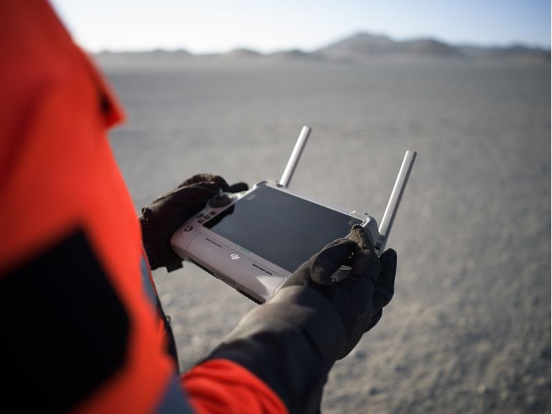 DJI Enterprise Multikopter Matrice 4 Thermal Die Matrice 4 Serie kombiniert fortschrittliche Technologie mit maximaler Effizienz und Zuverlässigkeit und ist ideal für anspruchsvolle Einsätze in unterschiedlichsten Szenarien