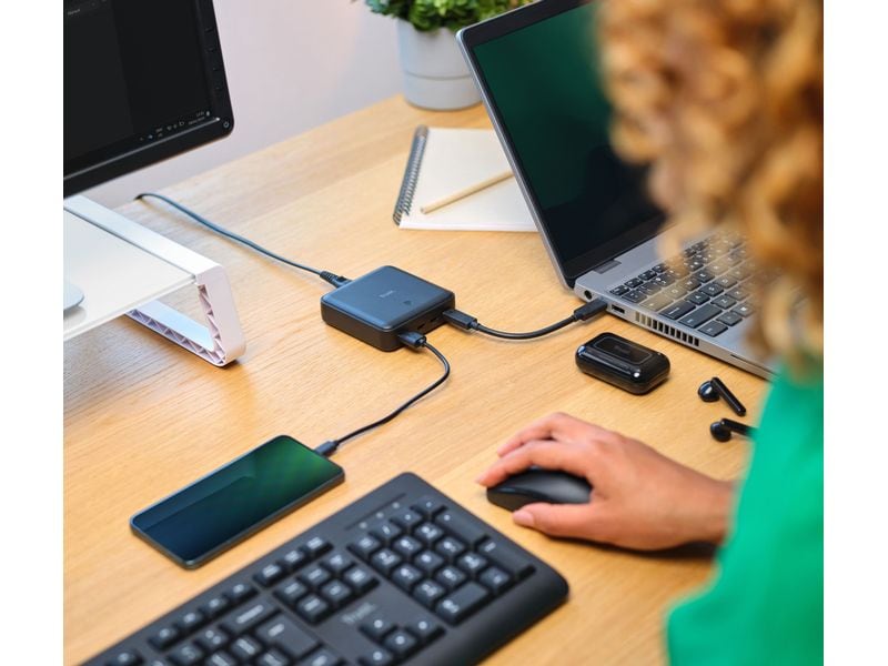 Trust USB-Wandladegerät Maxo 100W Ladegerät mit drei USB-C- und einem USB-A-Anschluss