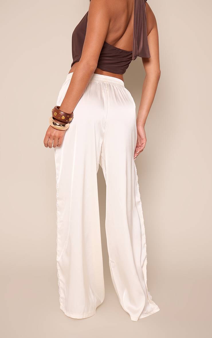Crème Pantalon Satiné À Empiècement En Dentelle