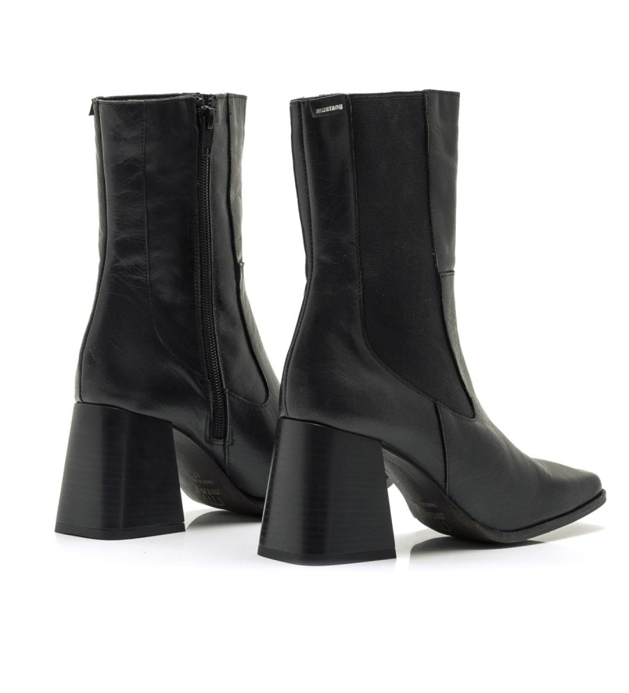 Botas de cano curto casuais Mustang Portya em couro preto - Salto de 7,5 cm