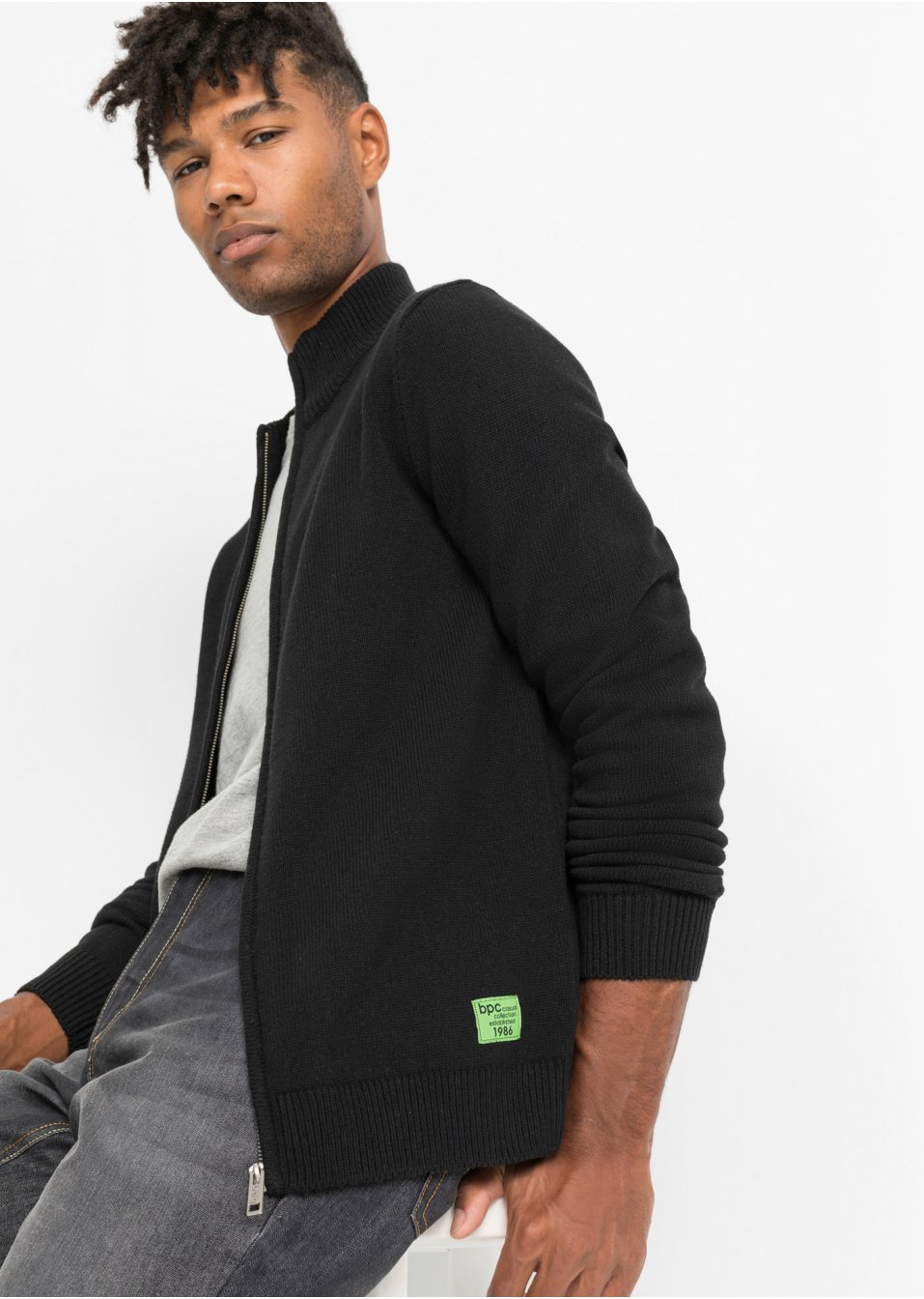 Gilet en maille col montant en matières recyclées