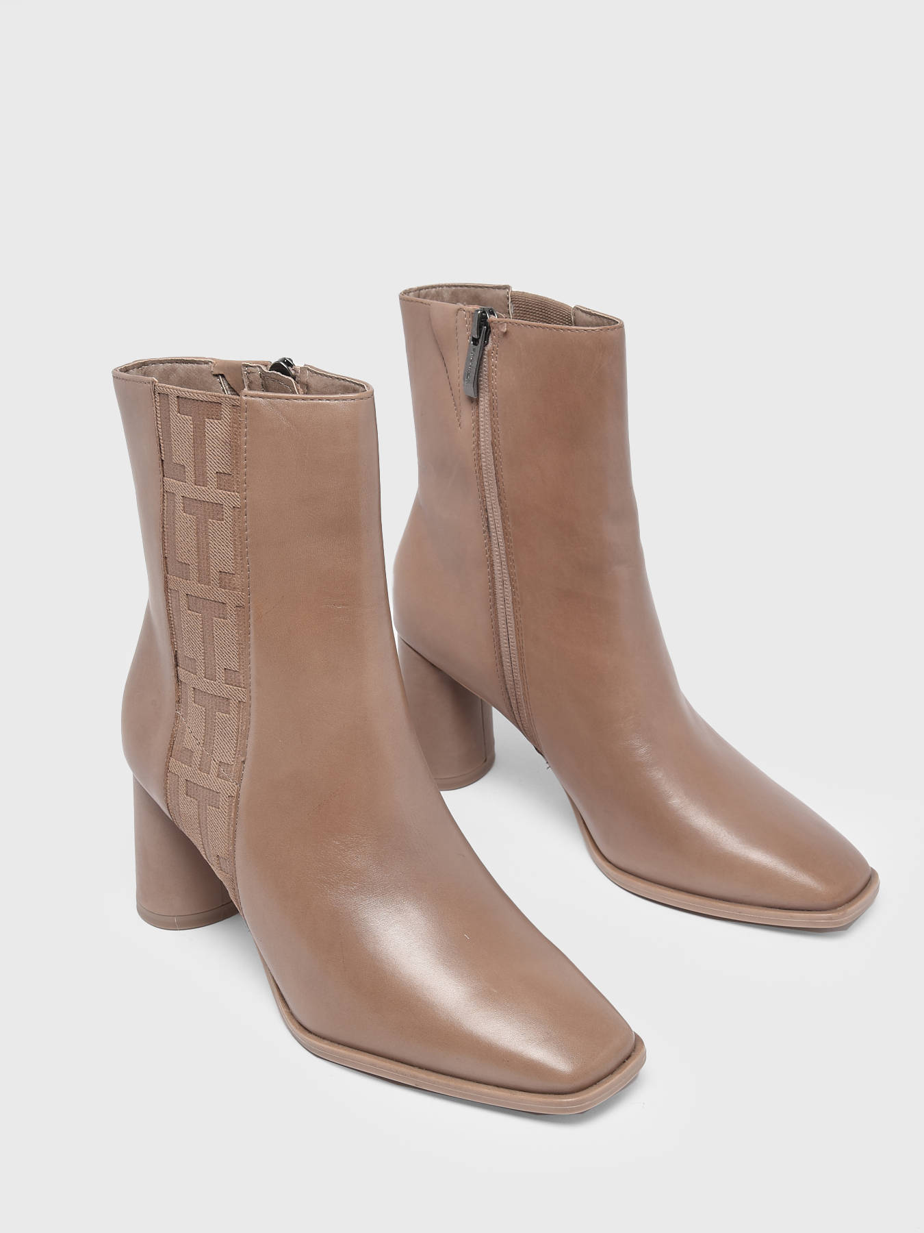 Bottines  talon en cuir TAMARIS
