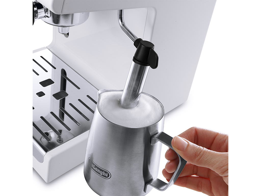 MÁQUINA DE CAFÉ EXPRESSO MANUAL DELONGHI ECP33.21.W BRANCA