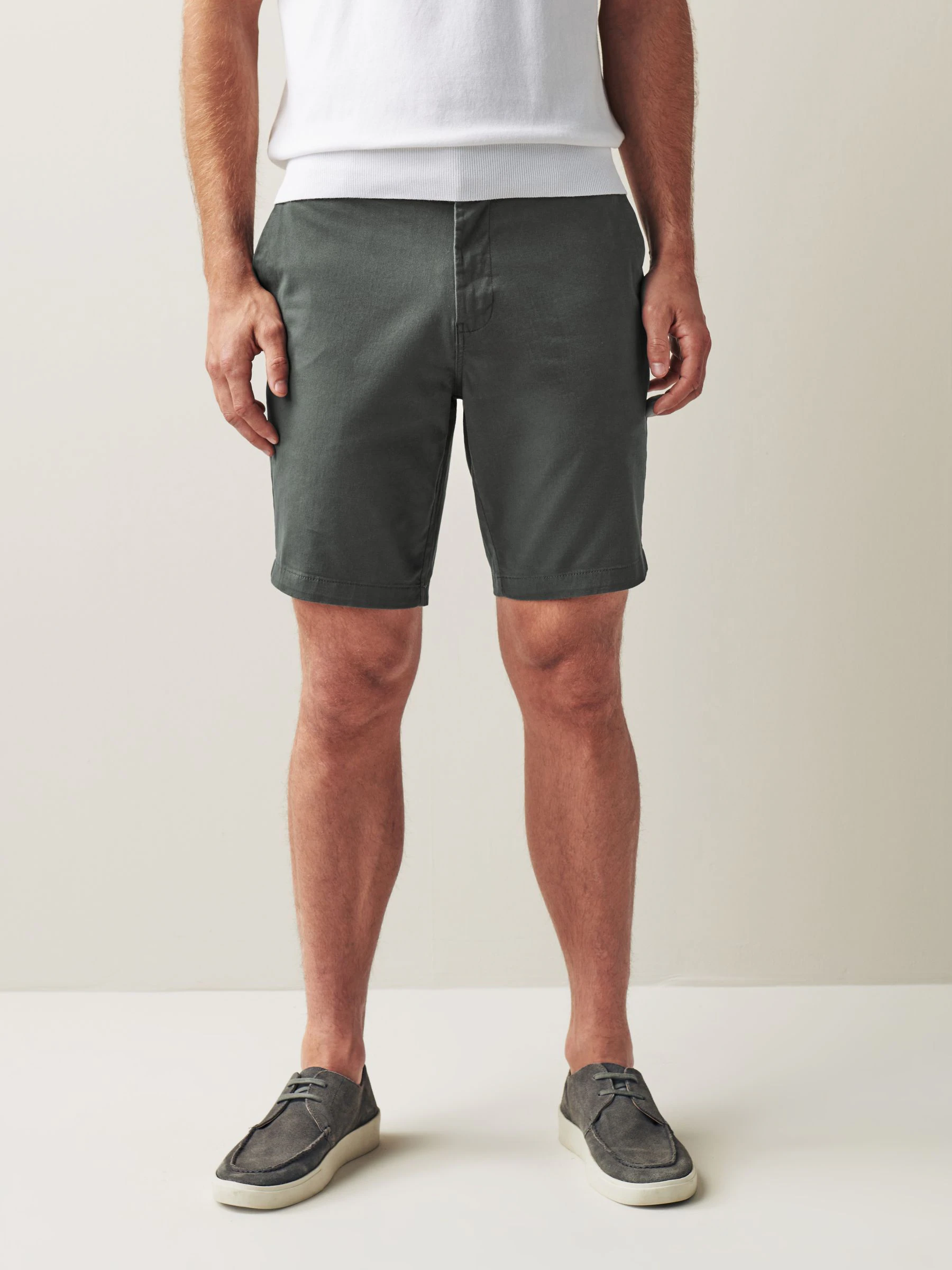 Antraciet - Straight fit - Chinoshort met stretch