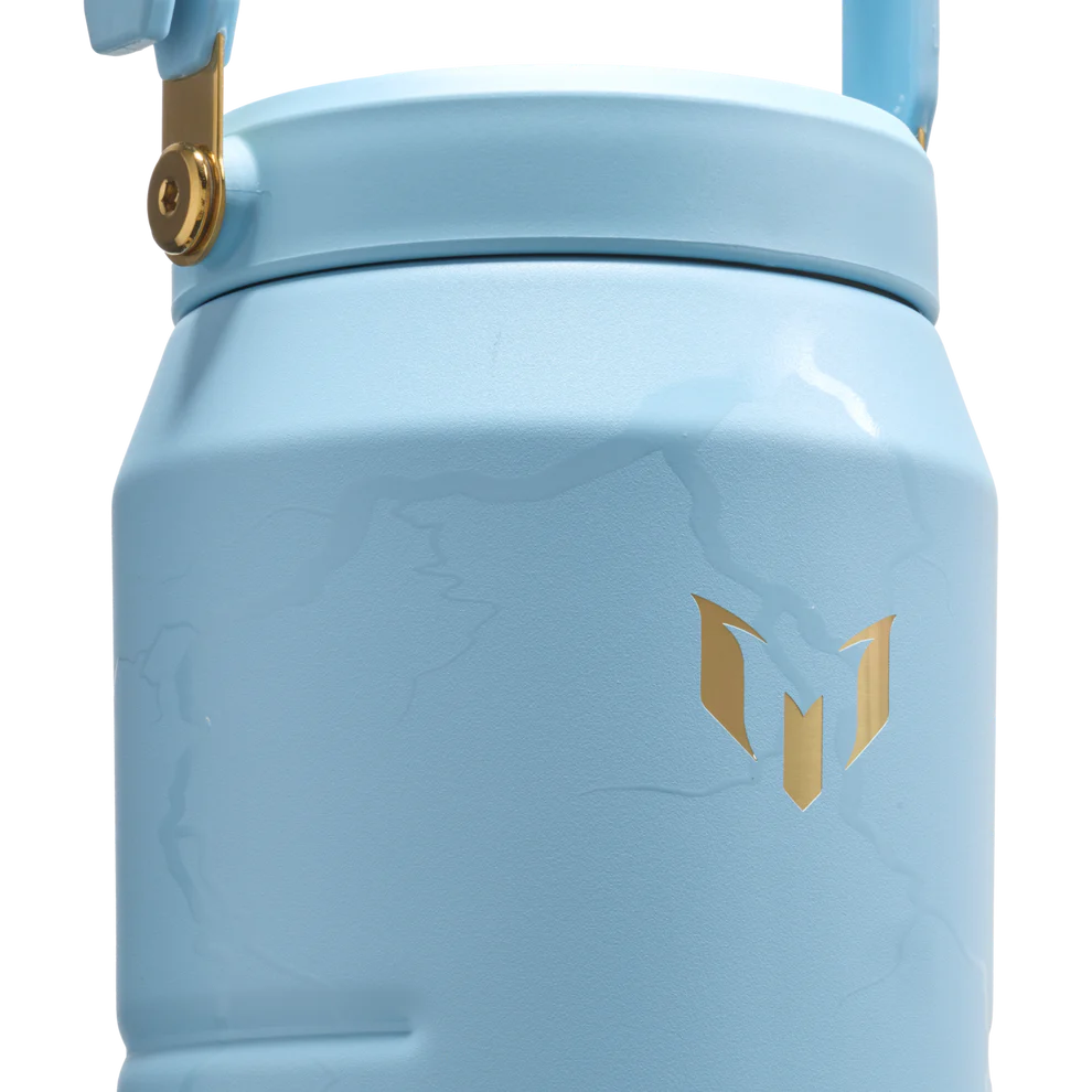 Messi x Stanley 1913 IceFlow™ Flip Straw Jug | 1.9L