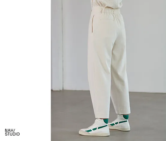 NAH/STUDIO Barrel-Hose | ungefärbte Baumwolle
