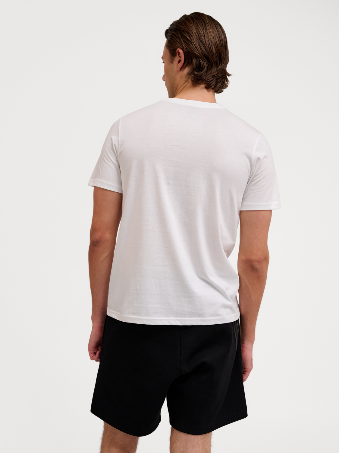 hmlGRAPHIC BOLD LOGO TEE