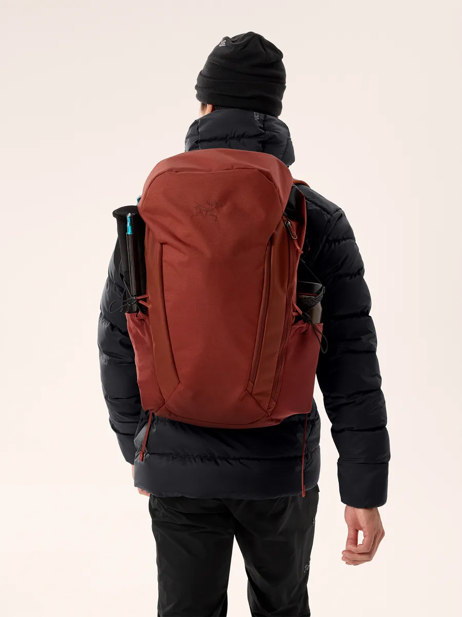 Arc'teryx Mantis 30 Backpack Sequoia