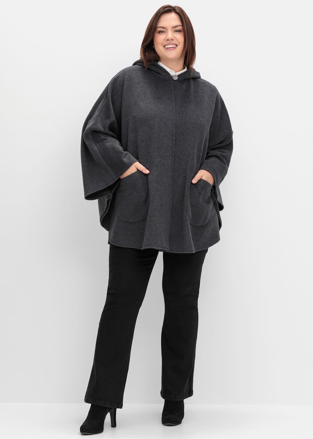 Sheego Cape mit Kapuze