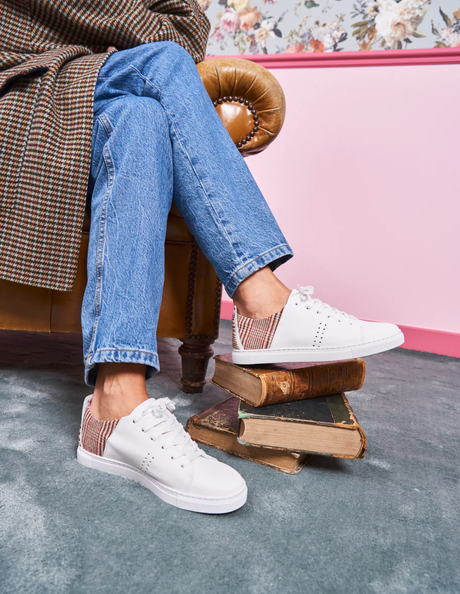 Baskets basses Renée - Cuir blanc et tartan brique