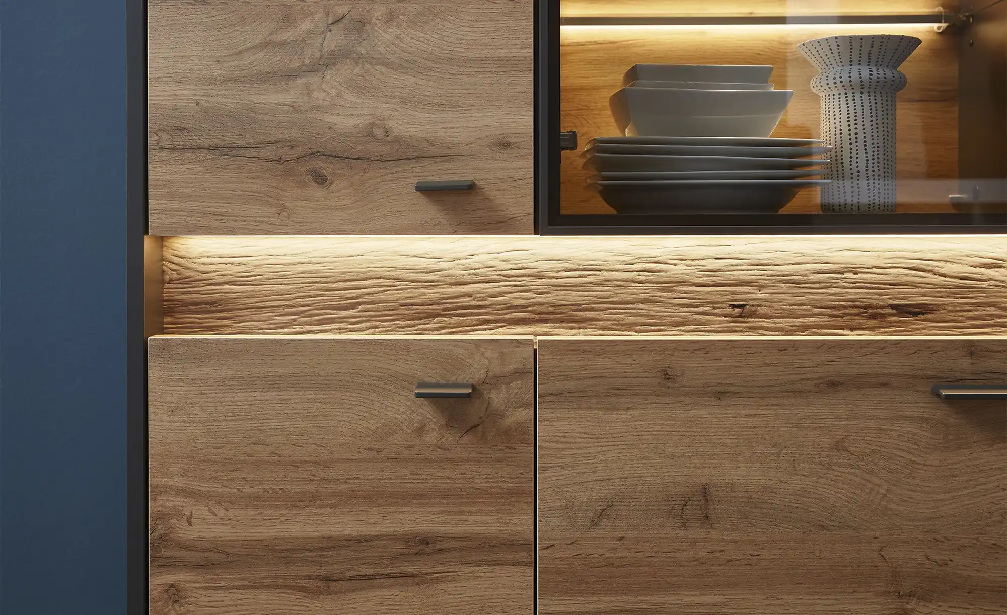 Highboard Light Line 10