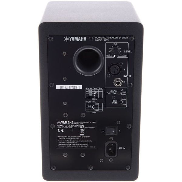 Yamaha HS 5 Stand Bundle