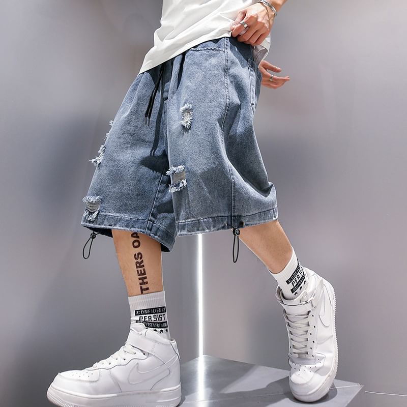 WidoWilder - Mid Rise Washed Denim Shorts