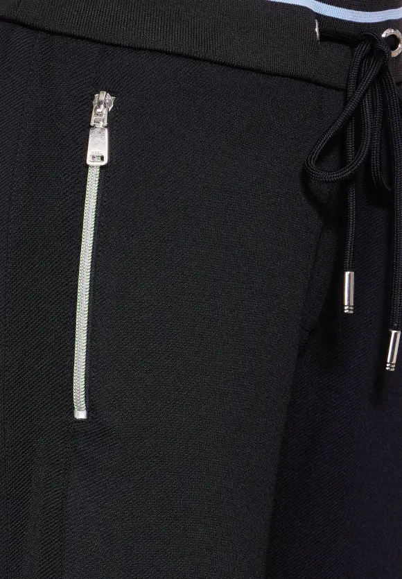 Loose Fit Hose - Black