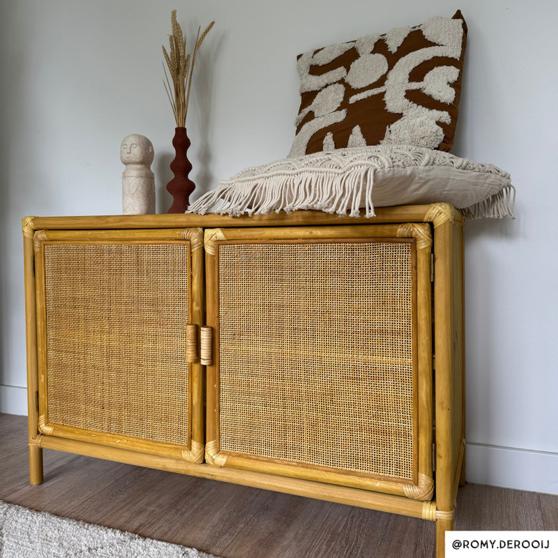 Dressoir Bali met 2 deurtjes - rotan - naturel - 65x98x39 cm