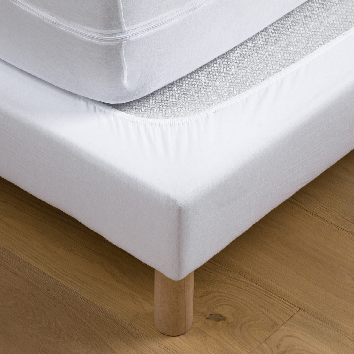 LA REDOUTE INTERIEURS<br>Capa box spring em jersey 100% algodão resistente aos ácaros Alt.30cm