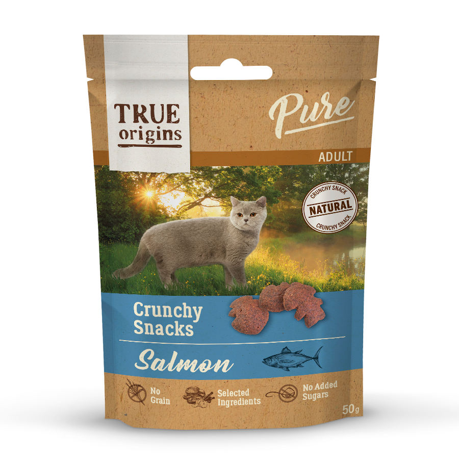 Petiscos crocantes de salmão puro True Origins para gatos adultos.