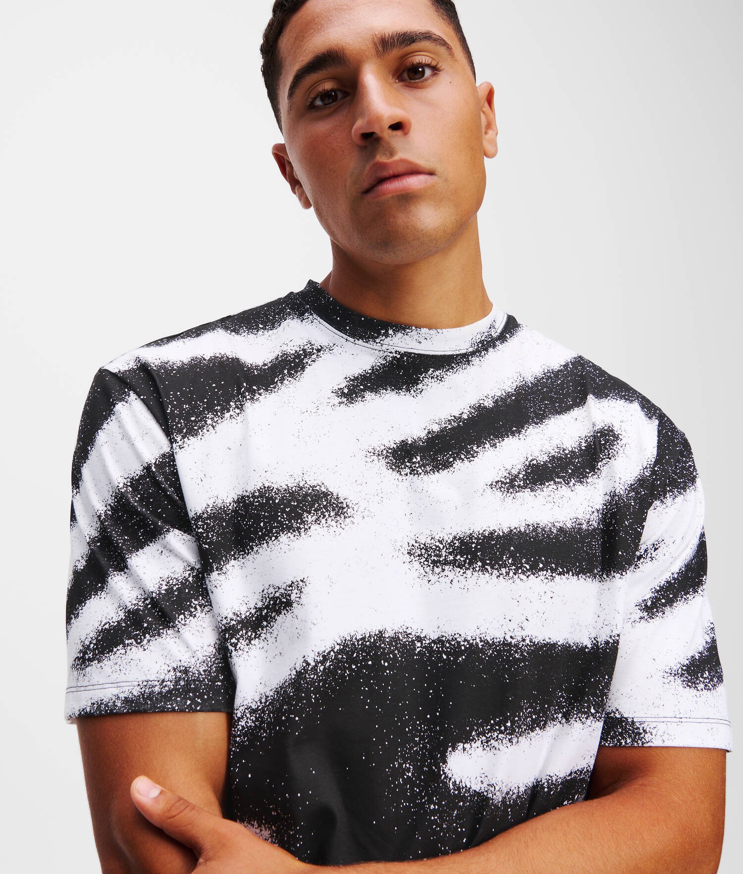T-SHIRT KARL AUTOGRAPH GRAFFITI