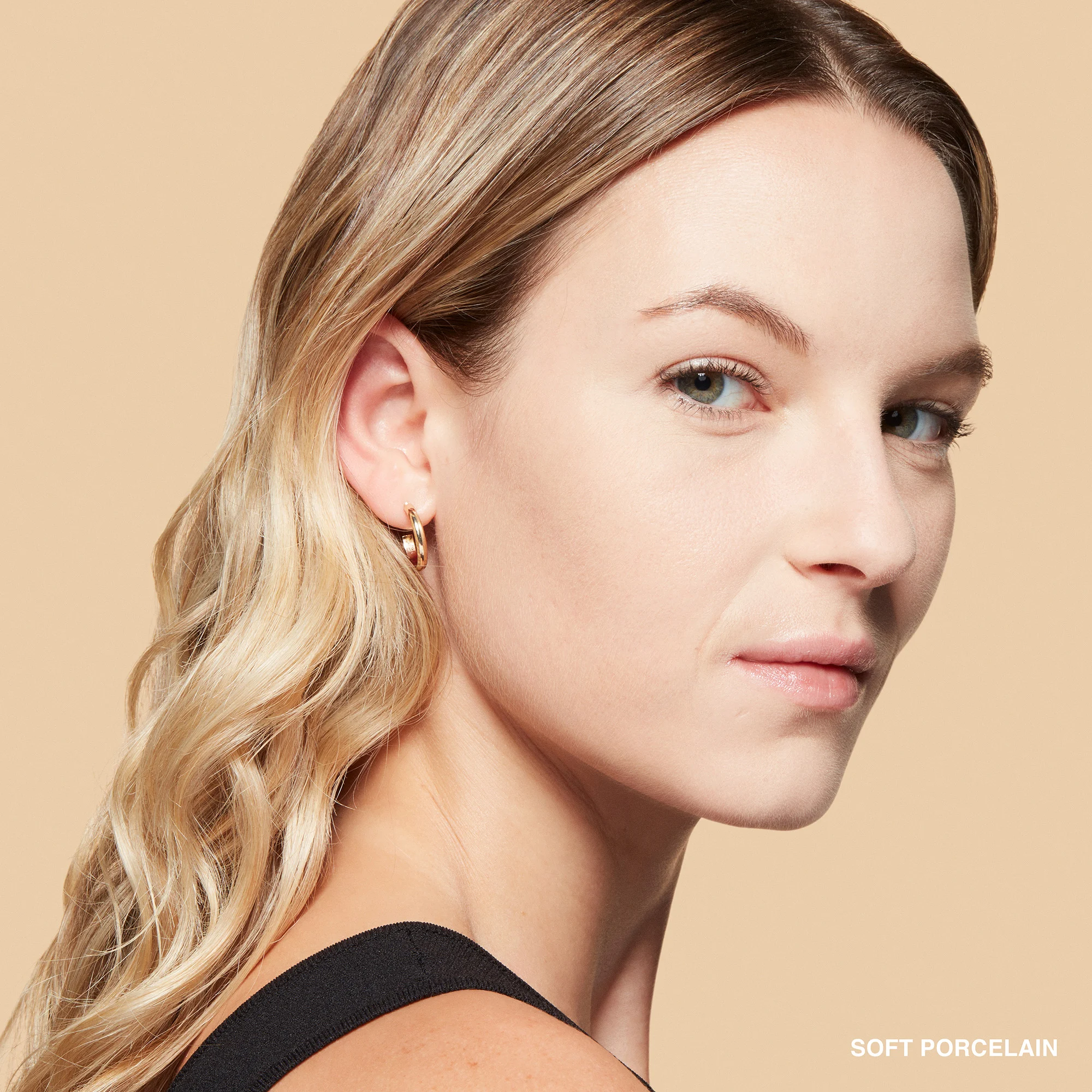 Sheer Finish Pressed Powder - Poudre de Finition |- Soft Porcelain