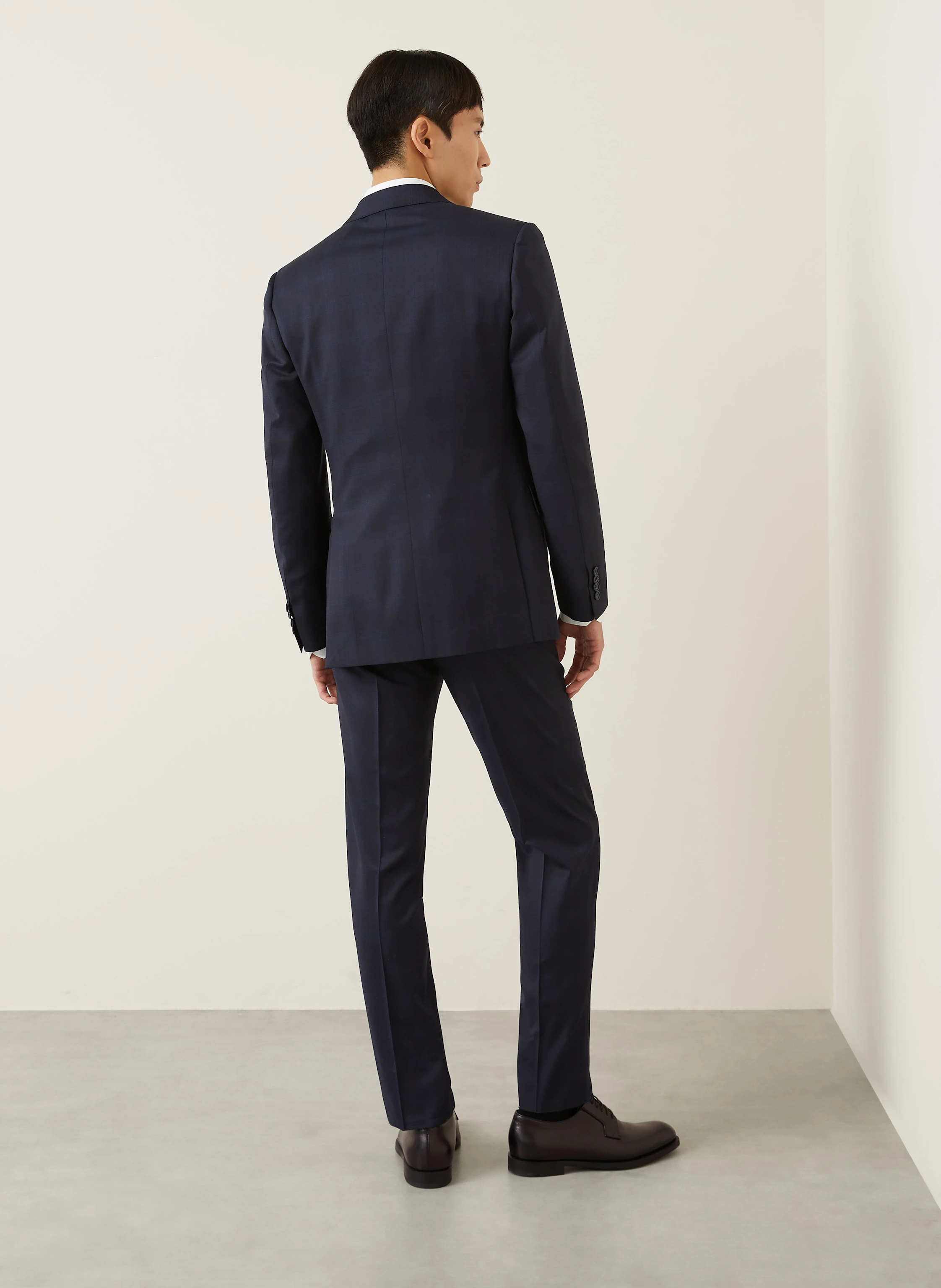 Brioni Anzug Extra Slim Fit
