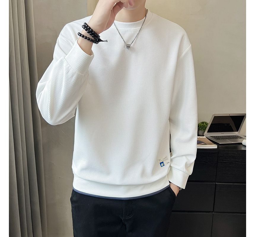 Ninine - Mock Two-Piece Crew Neck Lettering Applique Two-Tone Sweatshirt