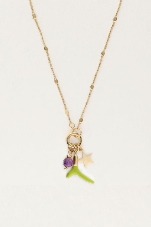 Ketting met groene koraal en ster