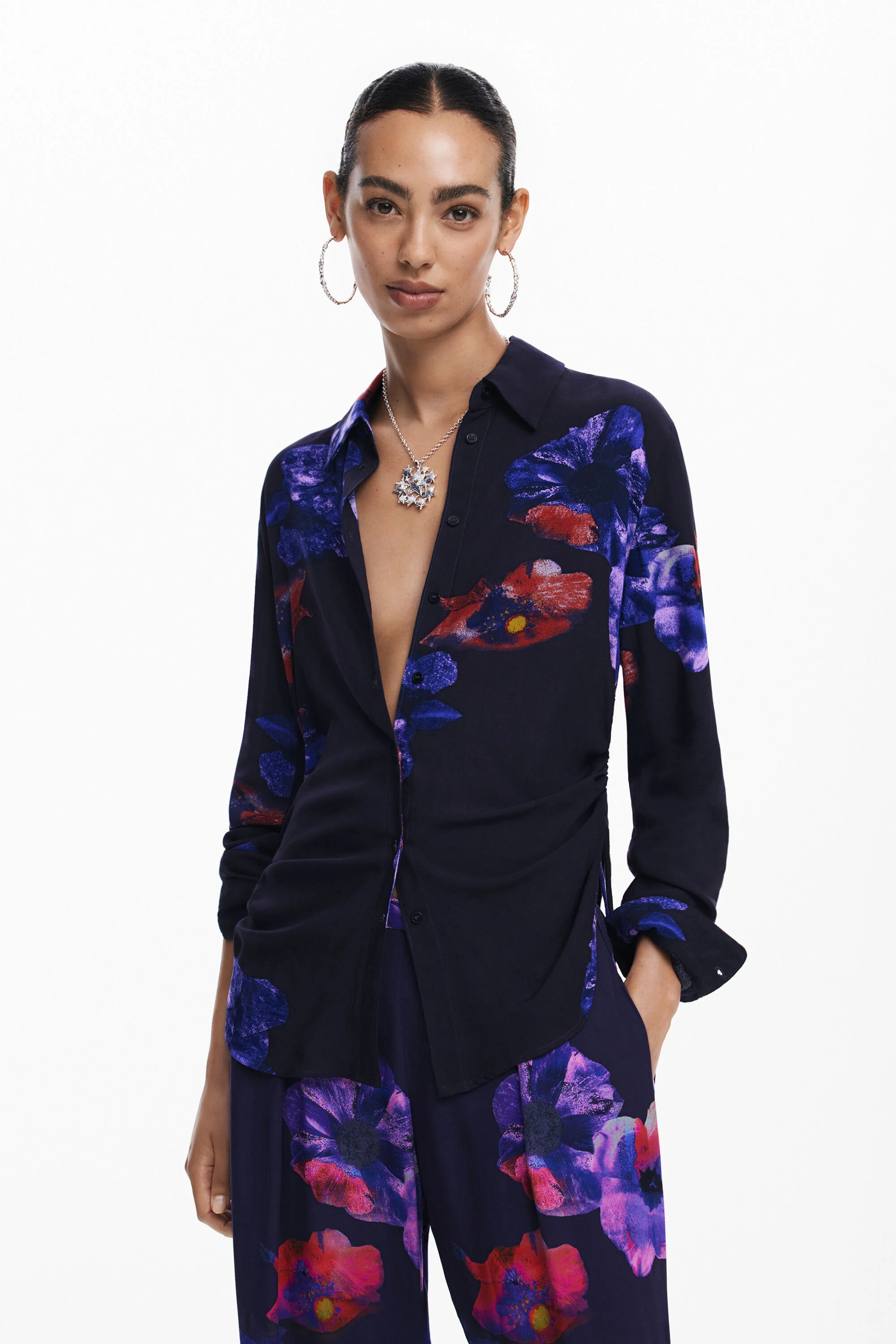Camisa fluida flores