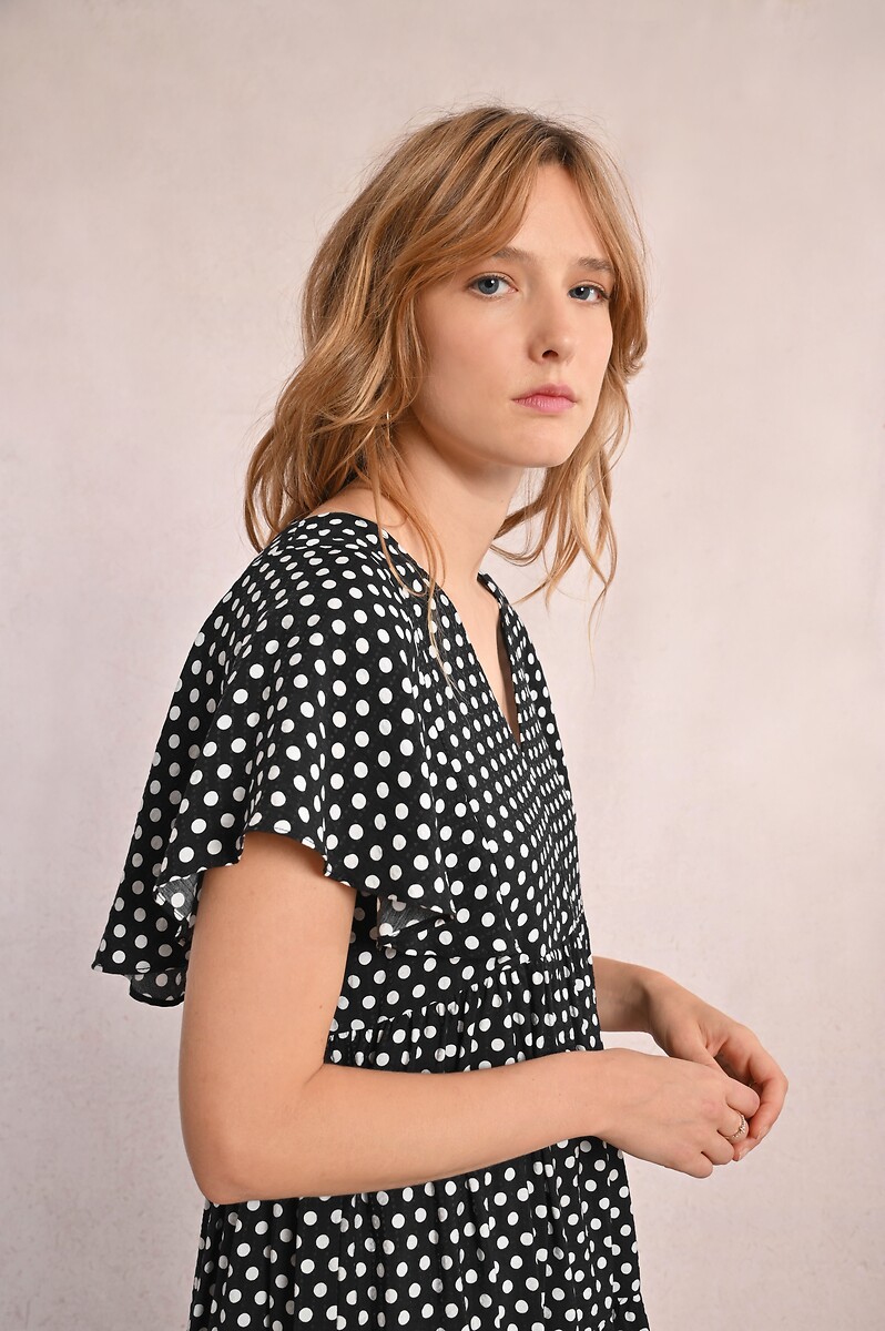 MOLLY BRACKEN<br>Vestido curto evasê com estampa e mangas curtas
