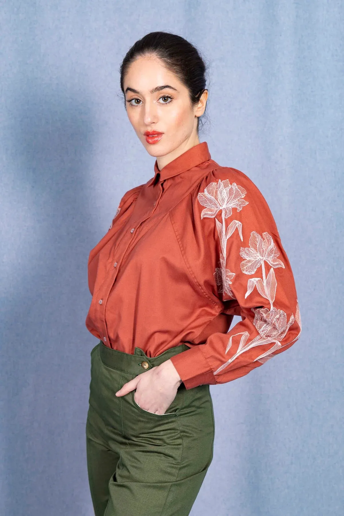 Chemise Donata Flores Misericordia